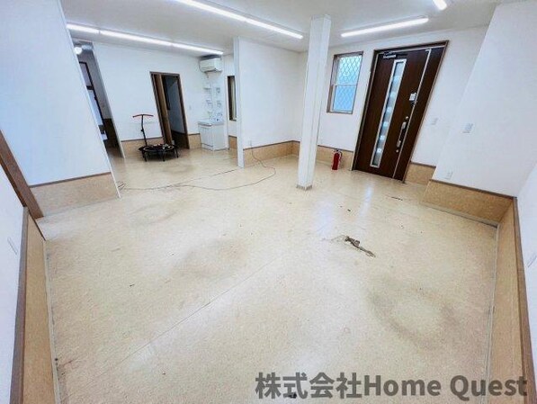 本郷1丁目事務所付戸建の物件内観写真